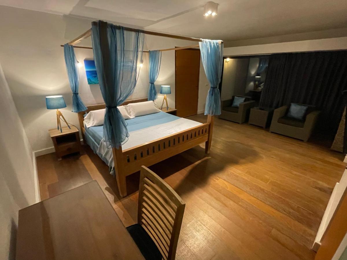 לאחארס Villa La Laguna מראה חיצוני תמונה